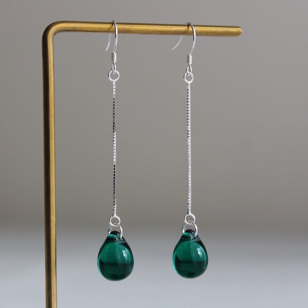 Sterling silver chain and emerald green teardrop earrings Gift