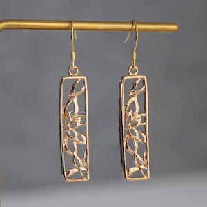 Gold plated Rectangle filigree flower leaves earrings Wedding Bridesmaid earrings Gift