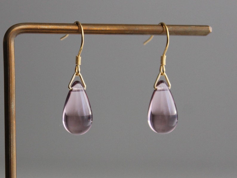 Light plum purple teardrop earrings Minimal Classic earrings Gift image 4