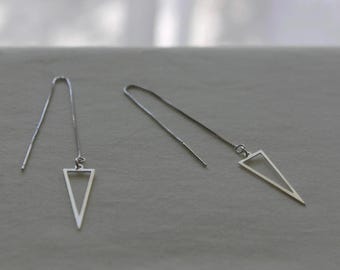 Dreieckige Ohrhänger aus Sterlingsilber – Minimalistische geometrische Ohrringe