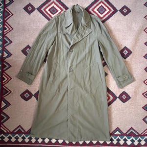 Gabardina impermeable de algodón verde oliva descolorido estilo militar estadounidense / Parka de cola de pez vintage de los años 30 y 40 para hombre (talla M/L)