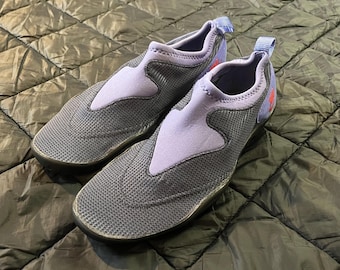 nike aqua socks 1989