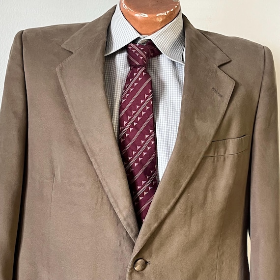 Lanvin, Vintage 80s Lanvin Feather Suede Jacket Mens 42 R Two Button Taupe Sportcoat