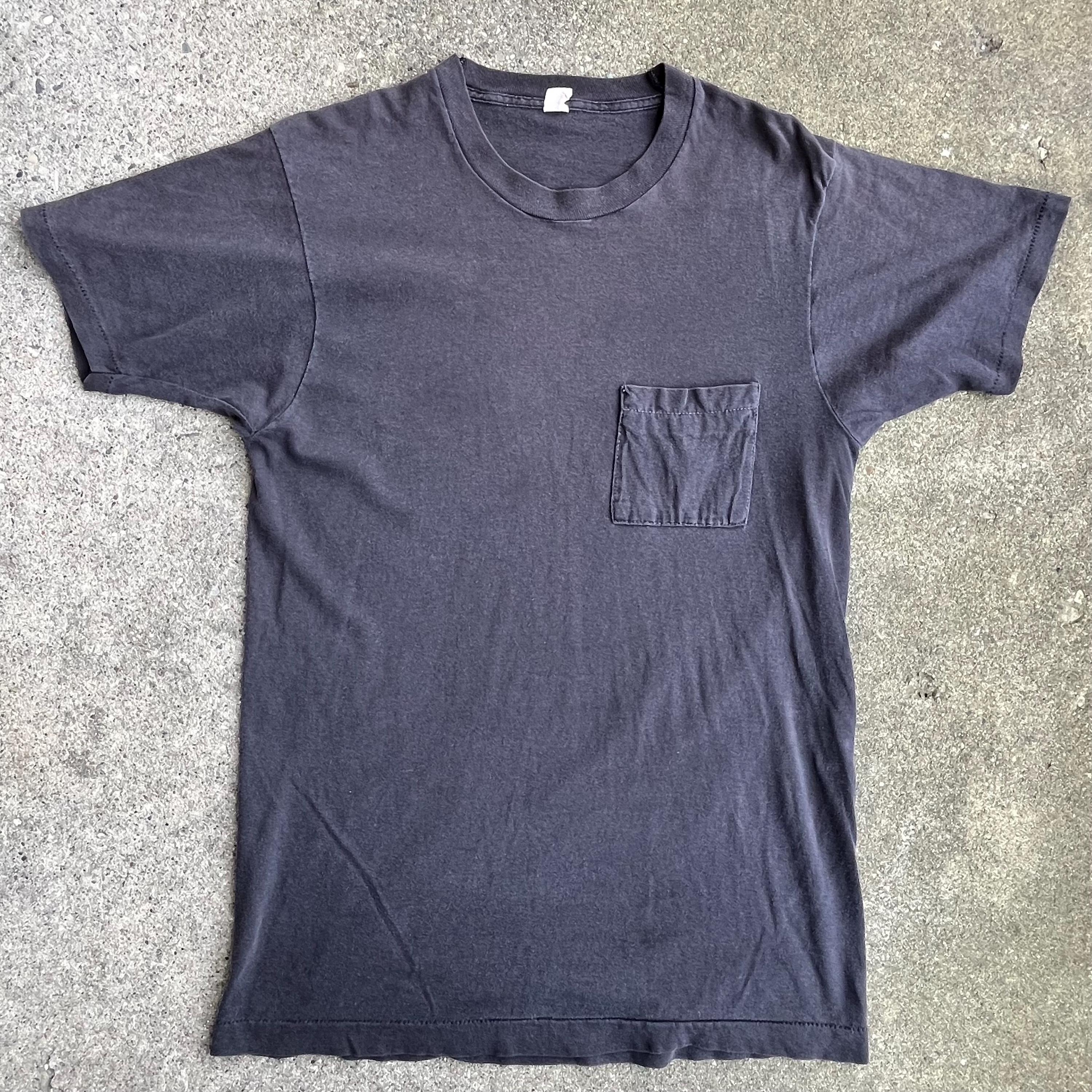 Vintage 70s Fruit of the Loom Faded Black Single Stitch Pocket T 