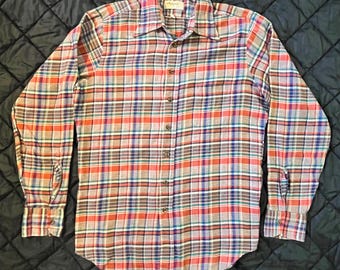 1970s Arrow Chevella Button Up Shirt | Vintage Mens Medium Plaid Long Sleeve