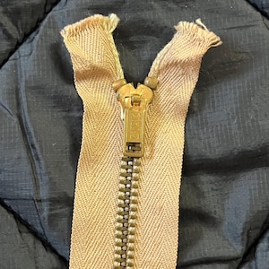 「サスペリア」販促用ウチワ（非売品・新品・２００５年） s-l1200.jpg