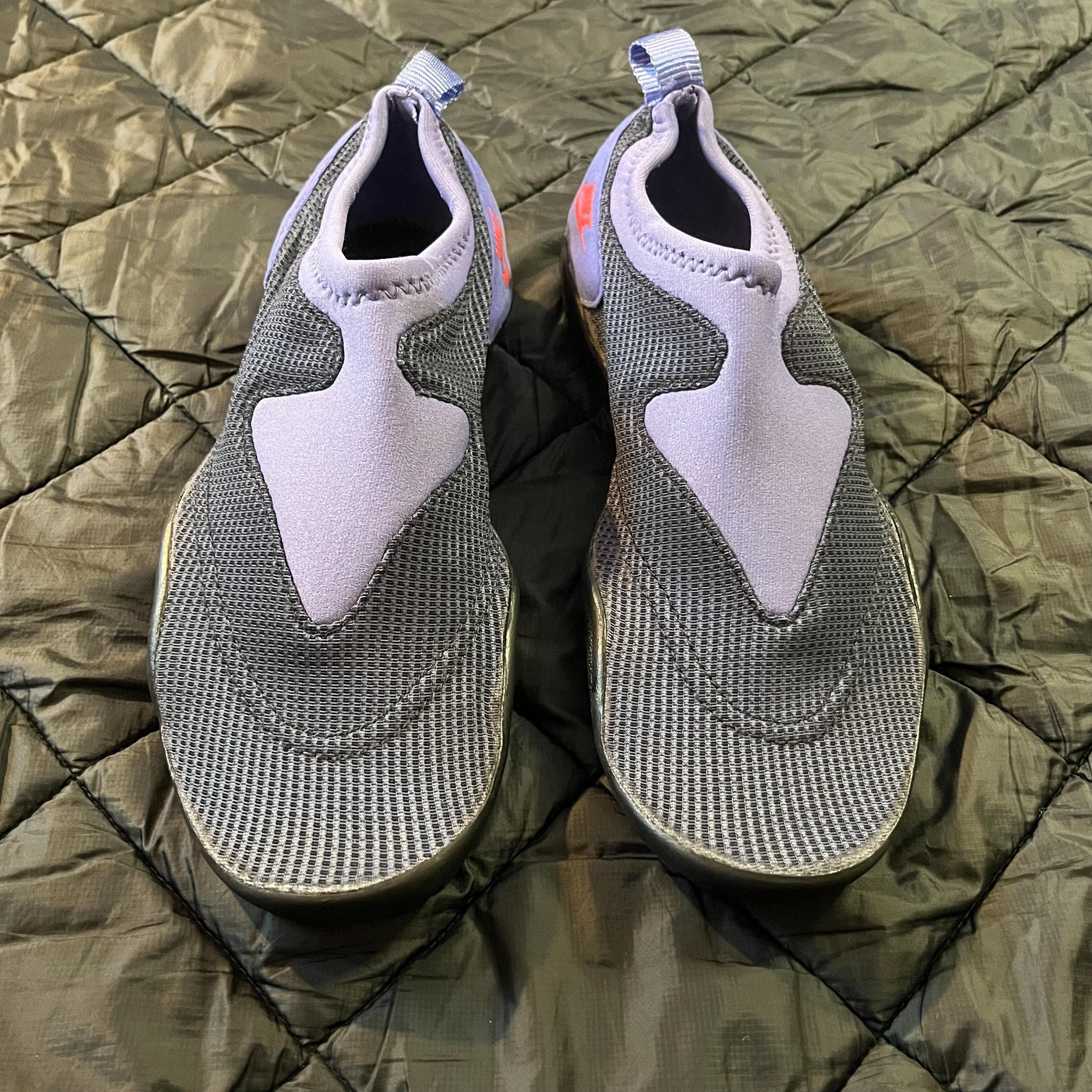 nike water socks mens