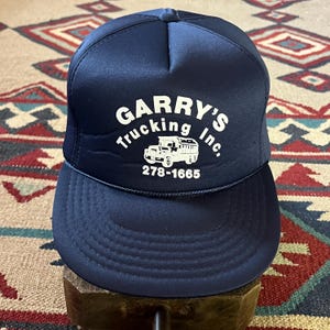 Boné SnapBack Vintage Garry&#39;s Trucking Inc. | Boné de trabalho de espuma dos anos 90