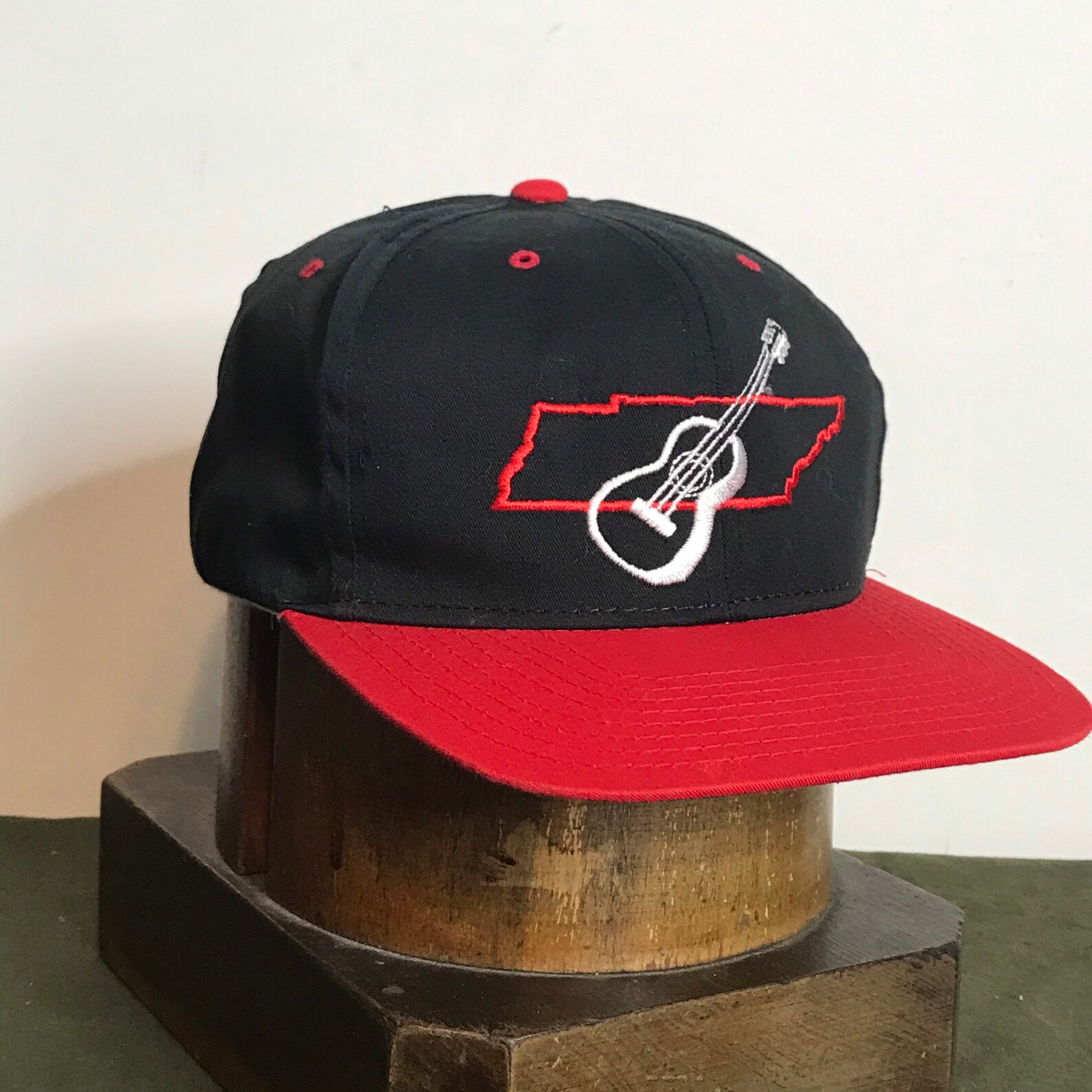 Vintage 90s Nashville Tennessee Snapback Hat Retro Guitar Etsy