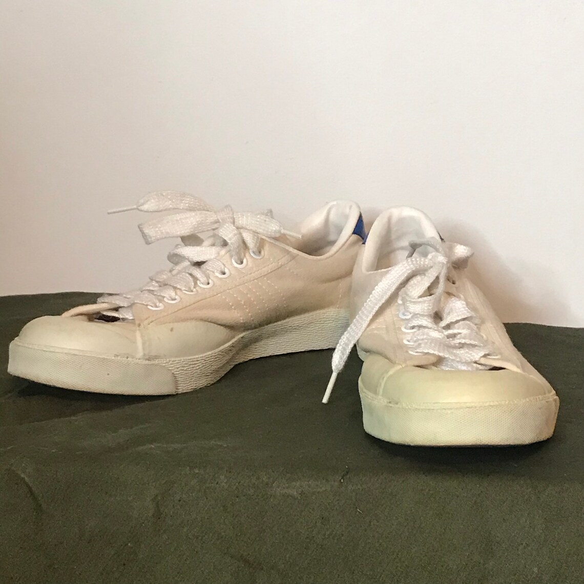Vintage 80s Asahi Japan Tennis Shoes Mens 9 Rare White | Etsy