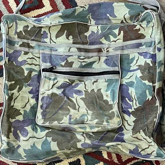 【レア】OLD GAP BACKPACK camouflage military レア】OLD GAP BACKPACK camouflage military Original Dutch