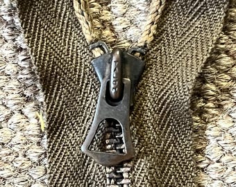 ミシガン州ランシングのメンズ テーラード スーツ ストア アンティーク