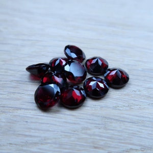 Faceted Almandine Garnet | Faceted Garnet Stones for Jewellery Makers | Jewelry Making | UK Seller