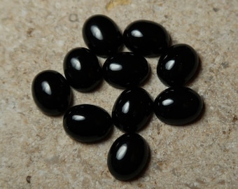 Cabujones de ónix negro / Comprar cabujones de ónix negro para la fabricación de joyas / Tienda del Reino Unido / Comprar cabujones de piedras preciosas en línea / Vendedor del Reino Unido