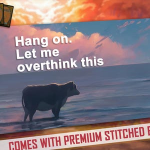 Trop réfléchir... | Parodie inspirée du tapis de jeu Magic the Gathering, chair et sang, FaB, MTG, TCG - 600 x 350 mm (24 x 14 po.)