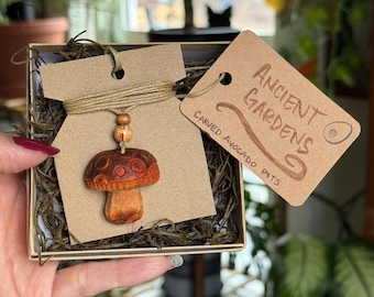 Muhsroom Pendant, Carved Avocado Pit, Love Charm, Christmas Gifts, Hippie Jewelry, Avocado Stone Faces, Mushroom Necklace, Birthday Gift