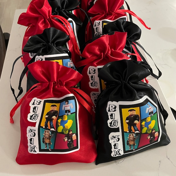 5" x 7" Roblox Drawstring Gift Bags