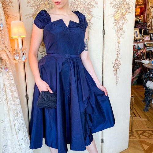 1950’s Navy Taffeta Dress shops