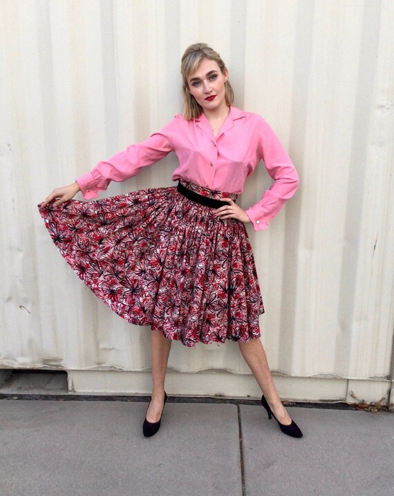 1950’s Pink, Black, and Cream Abstract Floral Fit