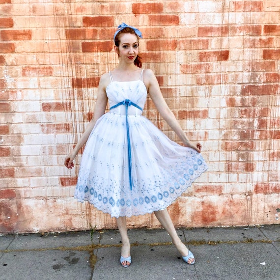 1950’s White and Blue Prom Dress