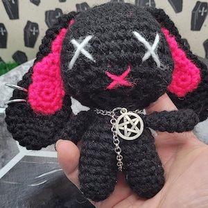 Made to Order- Goth Bunny Keychain- Crochet- Phanthomhive Crafts