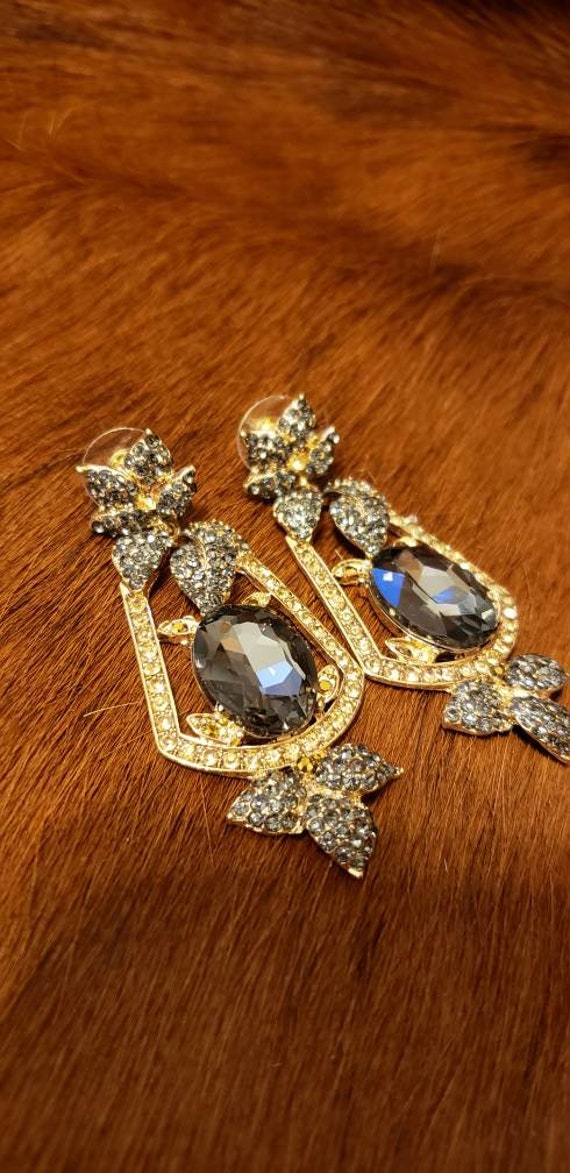 Vintage European classic Earrings