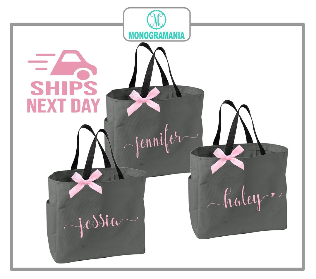 Set of 7 Bridesmaid Tote Bags, Personalized Bridesmaid Bags, Bridal