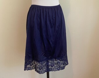 navy blue waist slip