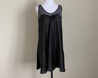 Scaasi Chemise Black Medium 20" pit to pit Made in USA mh