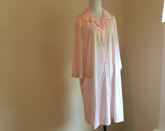 House Coat M Pink Vanity Fair Nylon w one pocket ..