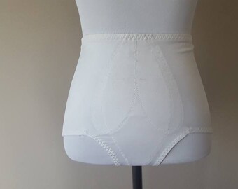 Vintage Women's Lingerie - Etsy