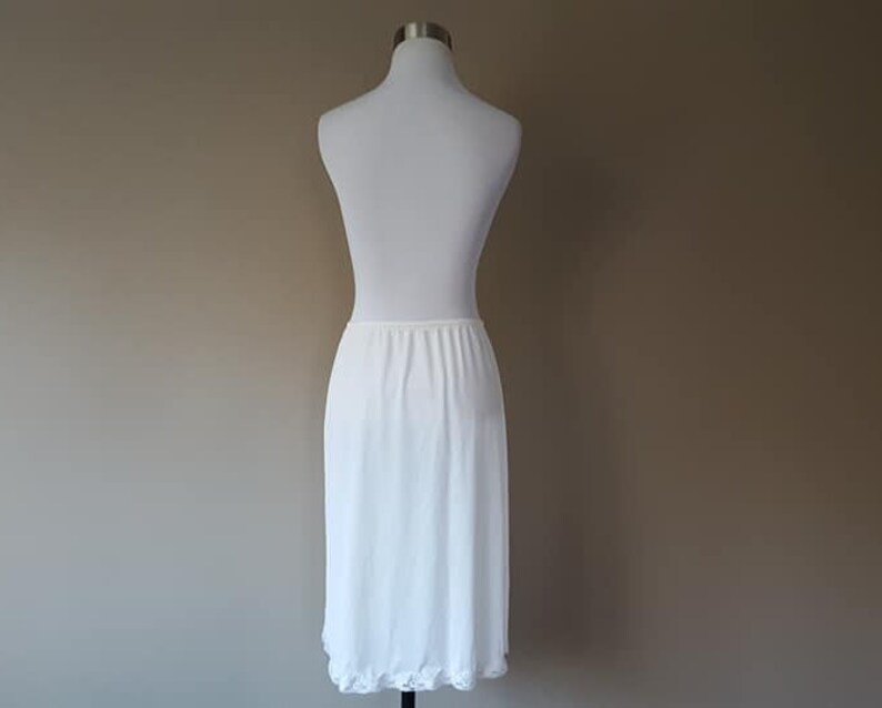 Nylon Half Slip White Medium Wonder Maid Skirt Extender Hem Lace Vintage