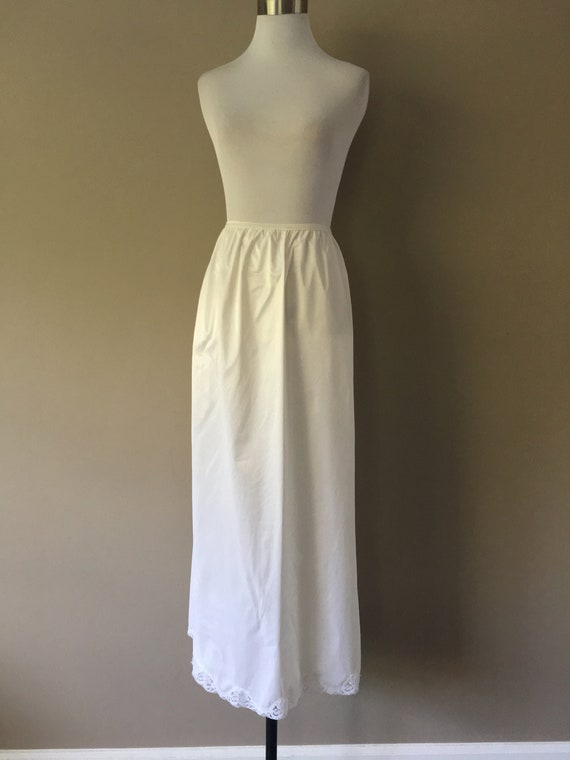 Medium 37" Long Antron Nylon Vintage Half Slip by… - image 2