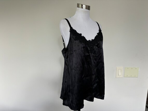 Extra Large Black V Neck Camisole   Vintage - image 6
