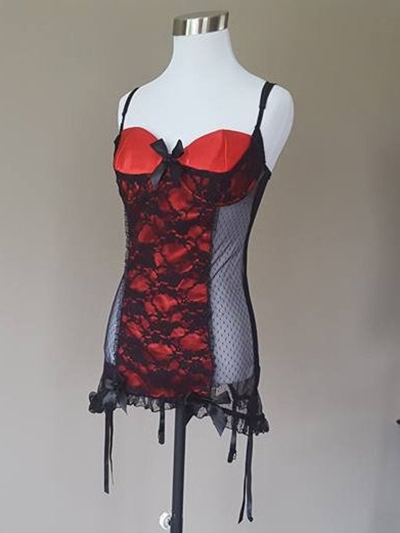 Merry Widow Large Black and Red Garters ..