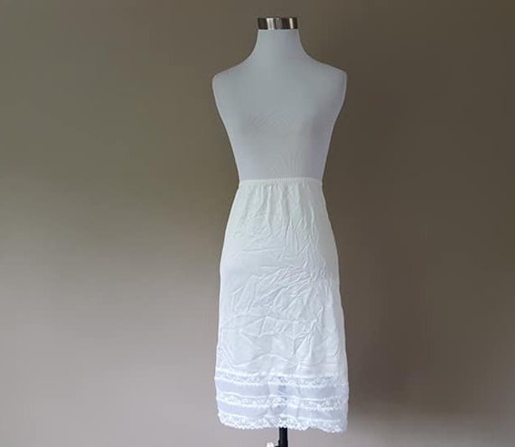 Half Slip Waist 26 28  Large White Nylon Skirt Sl… - image 2