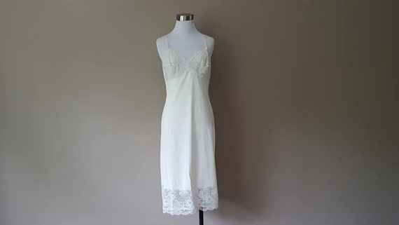 Full Slip Small A34  Van Raalte  White  Hand Deta… - image 5