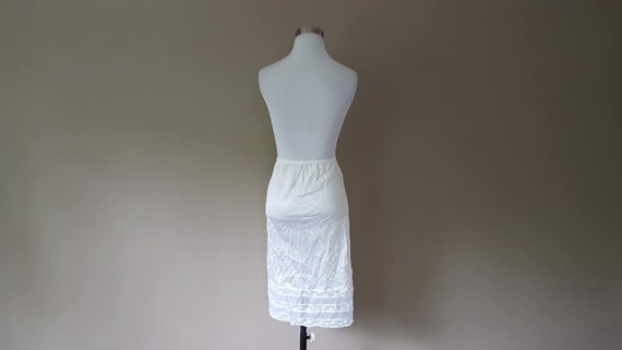 Half Slip Waist 26 28  Large White Nylon Skirt Sl… - image 7