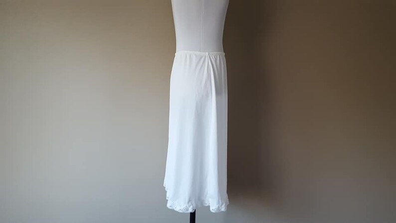 Nylon Half Slip White Medium Wonder Maid Skirt Extender Hem Lace Vintage