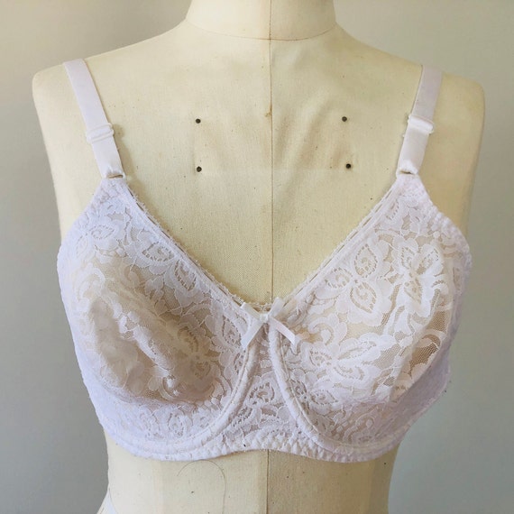 Bra 34C Bali White Lacy Soft Cup Brassiere Metric 75 Vintage Lingerie 