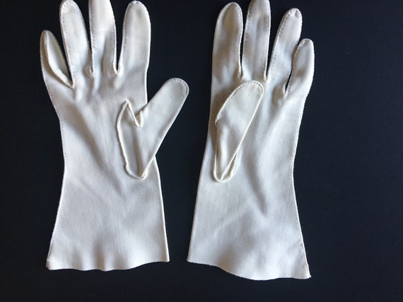 Gloves Medium White Cotton 9.5 Inches Long Vintag… - image 3