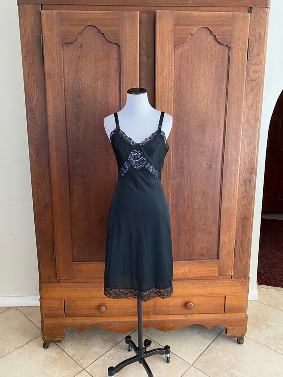Full Slip Black 32 Short Charmode...