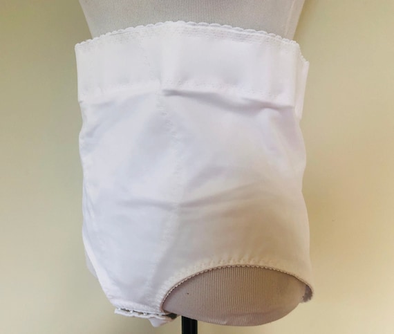 Vintage Crownette White Panty Girdle Size 48 or 9X Control Panel Plus Size  BBW Queen Size Made in the USA -  Canada