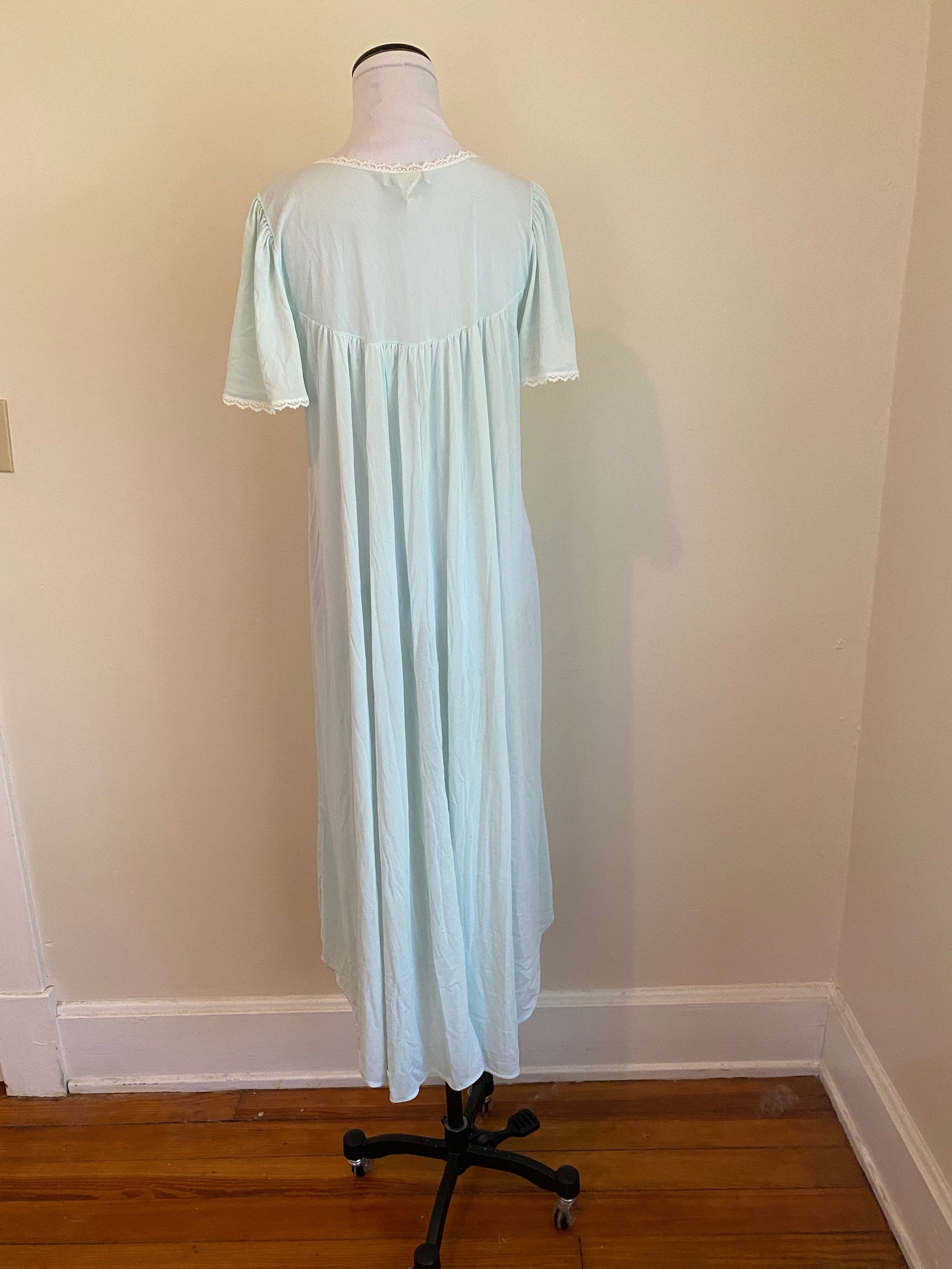 Miss Elaine Nylon Nightgown Made in USA Medium 19 pit to | Etsy