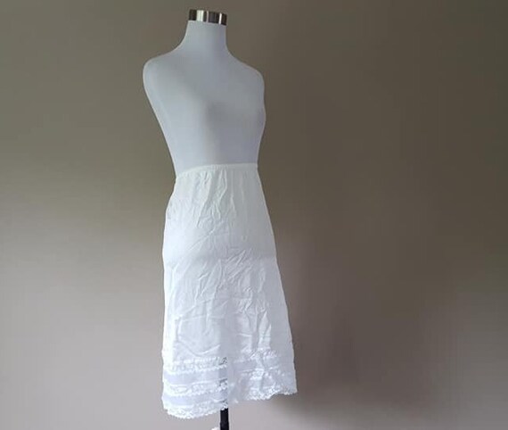 Half Slip Waist 26 28  Large White Nylon Skirt Sl… - image 5