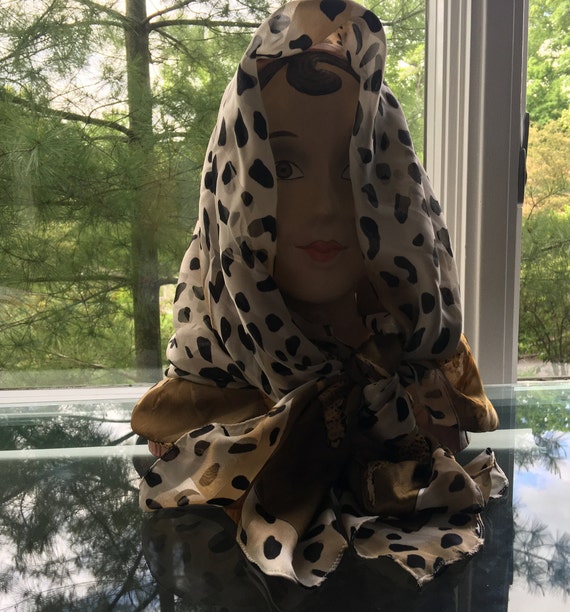 Louis Vuitton Silk Animal Print Scarf in Brown