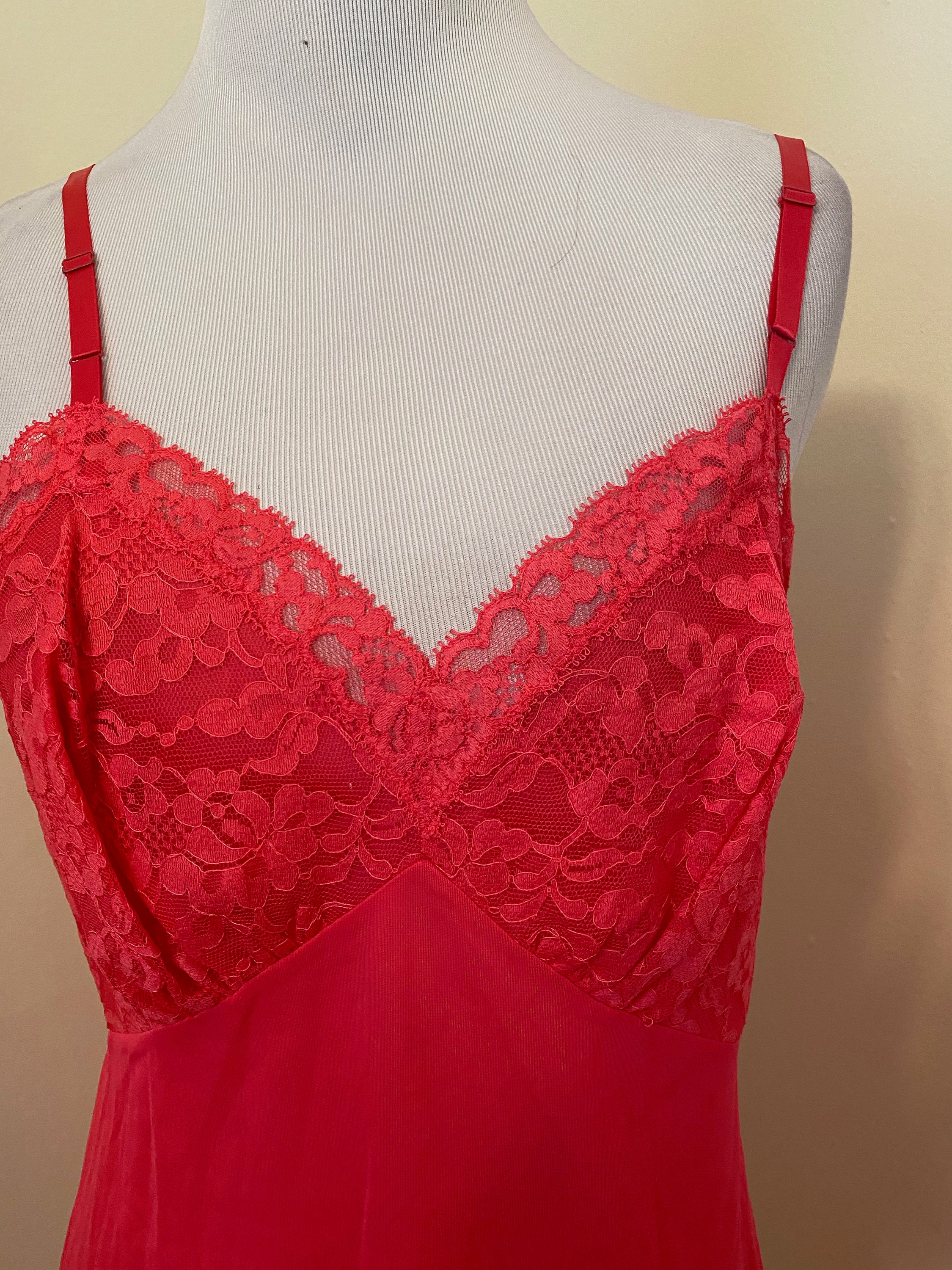 Vintage Vanity Fair Full Slip Pink Size 34 Lace Bodice and - Etsy