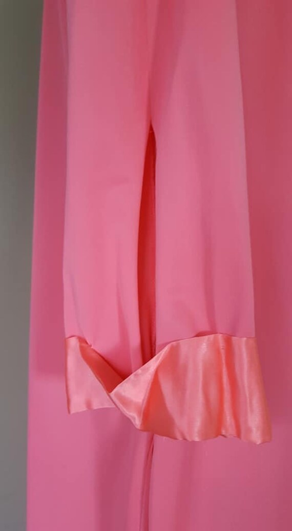 Robe Medium Watermelon Pink  Nylon Pocket Ankle L… - image 7