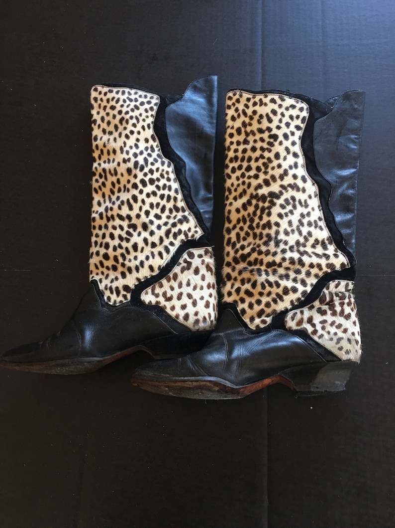 Size 6 1 2 Cowhide Boots Animal Print Vintage Etsy