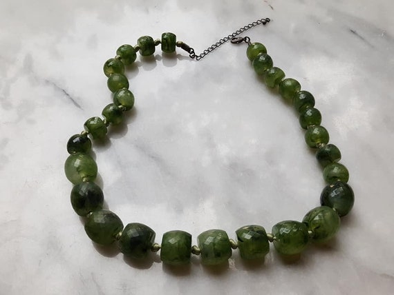 Necklace Jade Green Resin Beads 1 Strand Accessor… - image 1